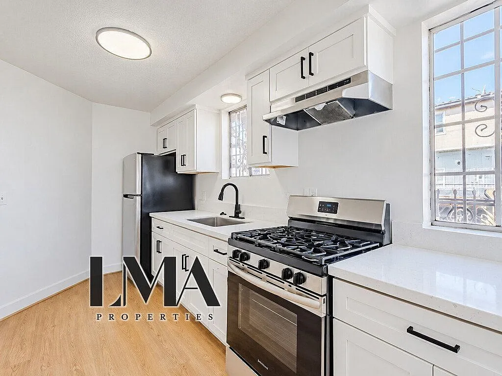 1 bed, 1.0 bath, 650 sqft, $1,793 — Photo 3