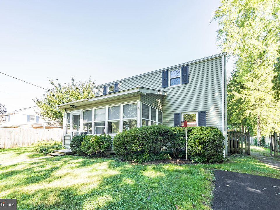 329 Lyster Rd, Oreland, PA 19075 Zillow