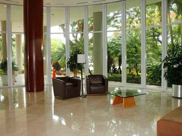 2475 Brickell Ave APT 709, Miami, FL 33129