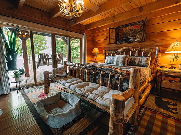 15th image of this home