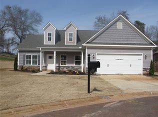 310 Ashbrook Ln, Greenville, SC 29605
