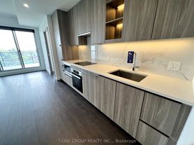 25 McMahon Dr