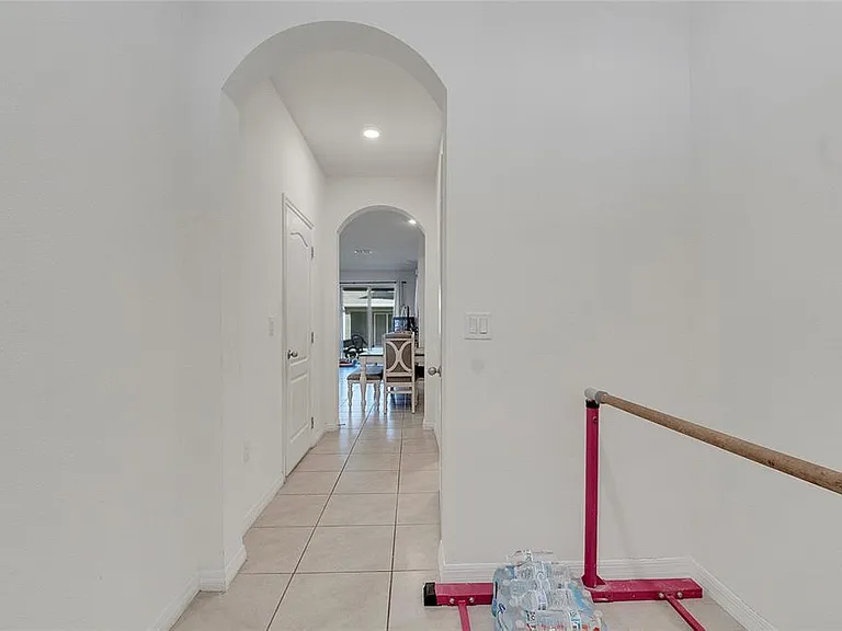 1394 Yellow Finch Dr — Photo 45