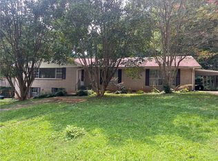 4722 Valley Dale Dr SW, Lilburn, GA 30047