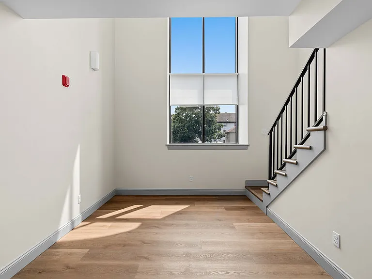 Sacred Heart Lofts — Photo 10