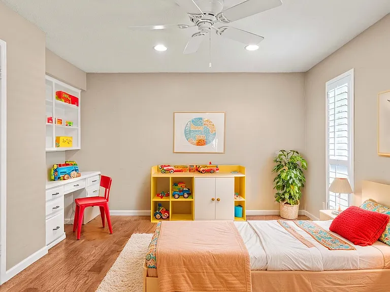 3rd bedroom or flex room.
