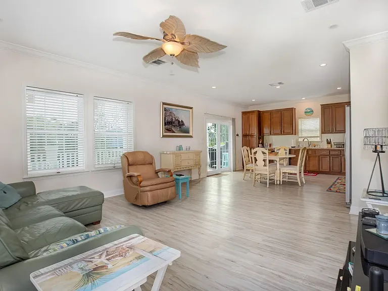 197 Lobstertail Rd — Photo 8