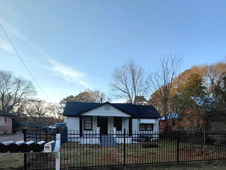 507 W Main St #B — Photo 7