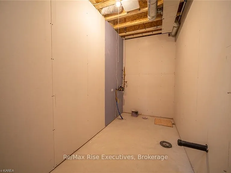 1673 Brookedayle Ave — Photo 34