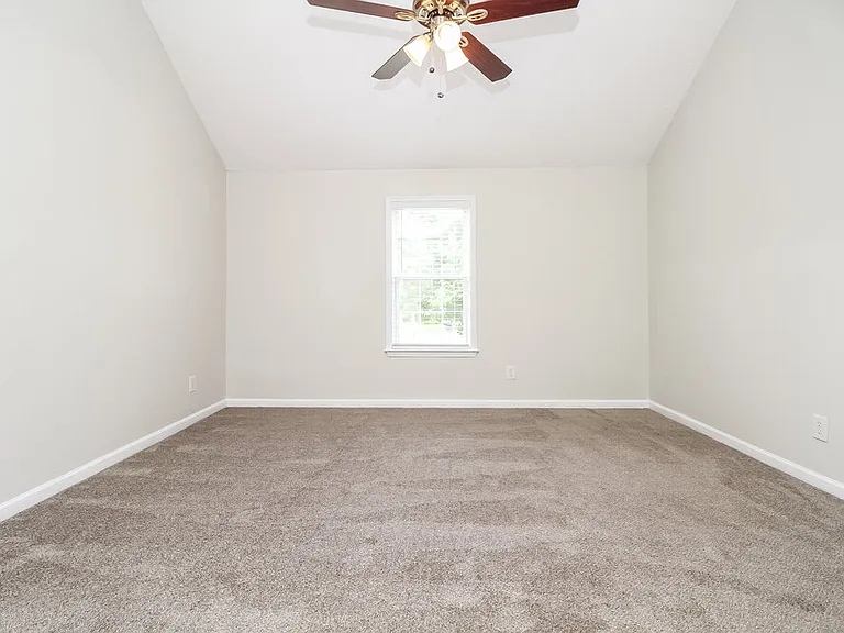 615 Zellwood Dr — Photo 14