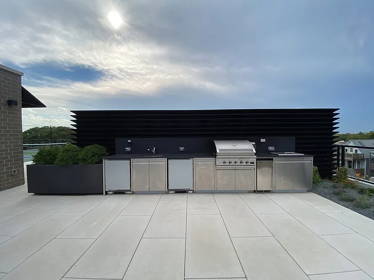 1118 W Patterson Ave — Photo 12