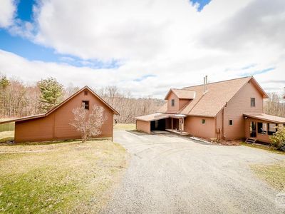 286 W Hill Road, New Lebanon, NY, 12125
