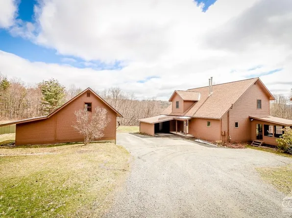 286 W Hill Road, New Lebanon, NY 12125