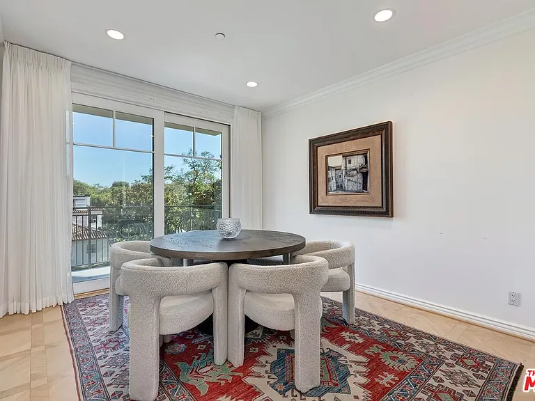 430 N Oakhurst Dr #202 — Photo 5