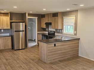 1000 Glosson Ranch Rd #B, Dripping Springs, TX 78620