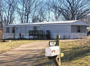 550 Court Dorothy Ln, Villa Ridge, MO 63089