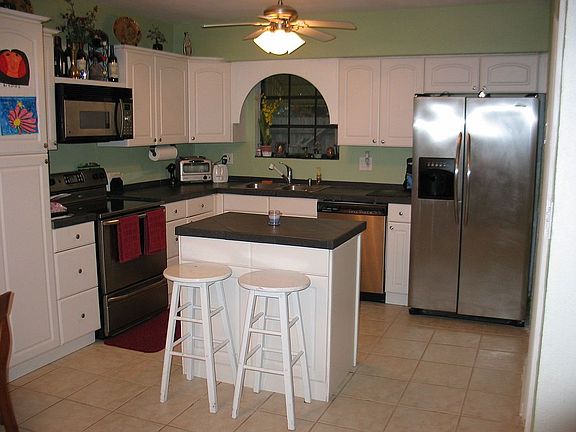 4th image of 1216 N 31st Ct