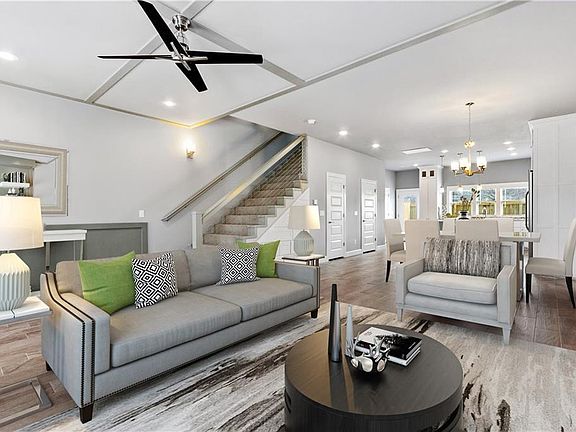 5th image of 410 NW Retreat Ln #1