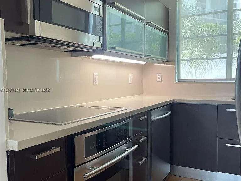2021 Meridian Ave #12 — Photo 33