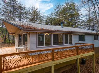 446 Willow Pond Rd, Franklin, NC 28734