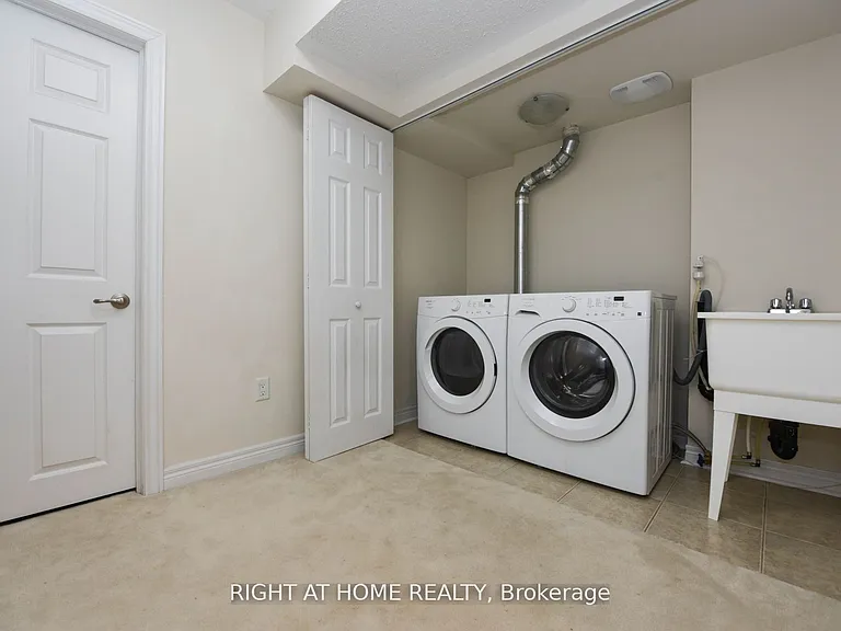 245 Sarah Cline Dr — Photo 36