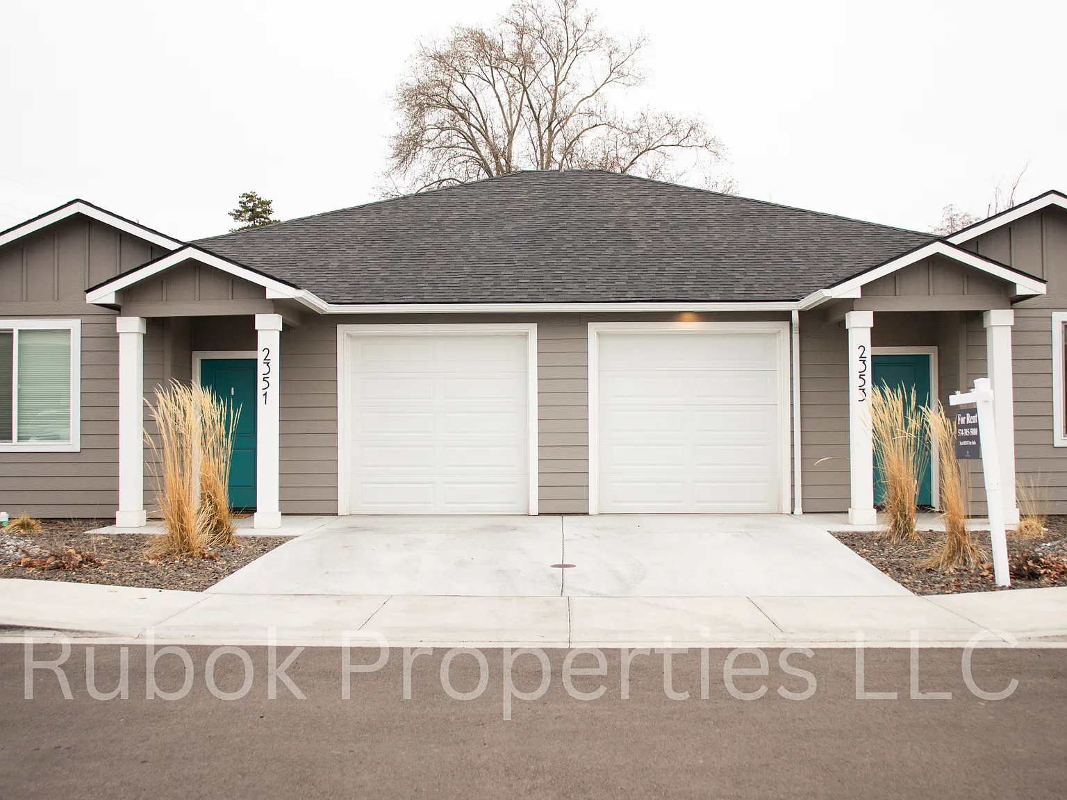 3 bed, $1,995 — Photo 1