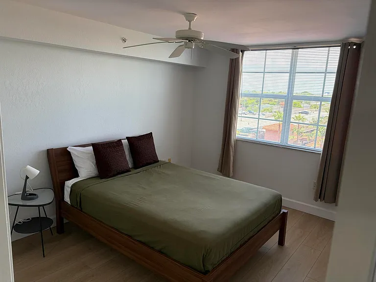 1801 N Flagler Dr #824 — Photo 12
