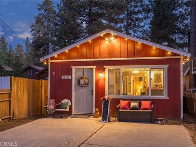 918 W Aeroplane Blvd, Big Bear City, CA, 92314
