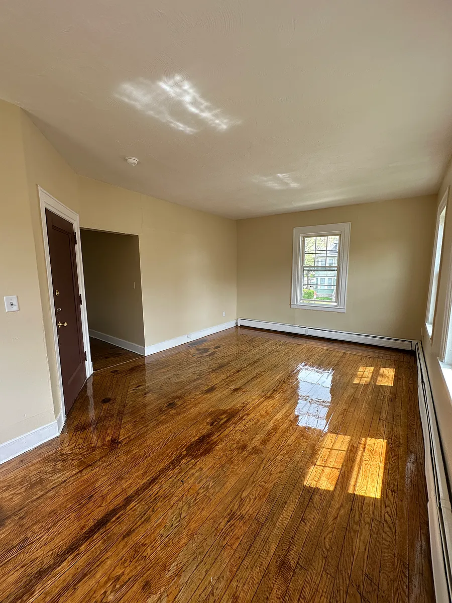 Building Photo - 206 Sherman Ave #11B