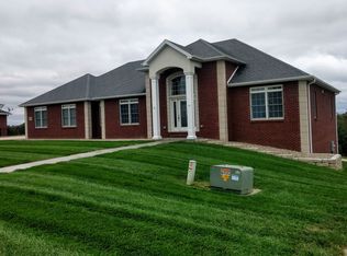 6419 Kleffner Rdg, Jefferson City, MO 65101