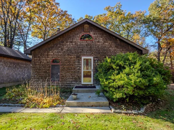 102 Middle Rd, Southampton, MA 01073
