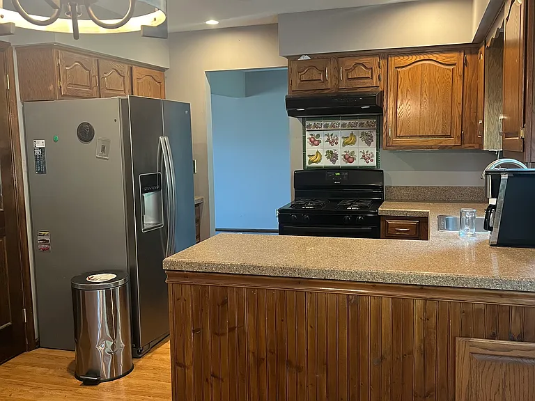 7 Freedom Pl — Photo 3