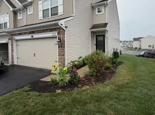 1633 Haralson Dr, Mechanicsburg, PA 17055