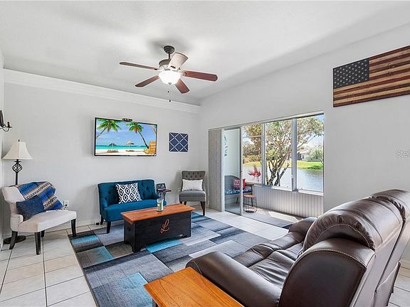 4th image of 2210 Garden Lake Dr