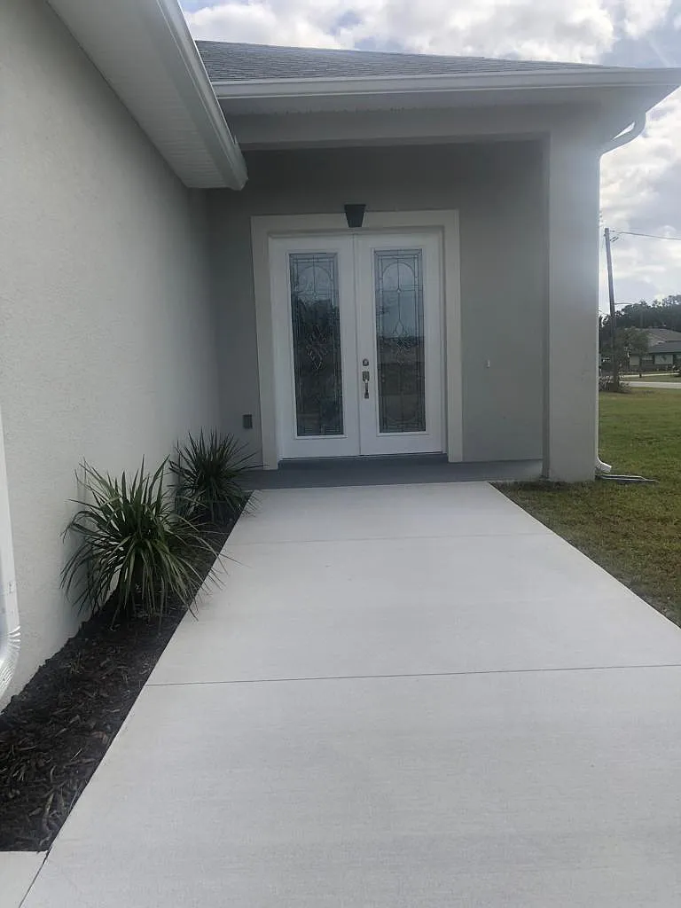 1209 Tivoli Dr — Photo 4