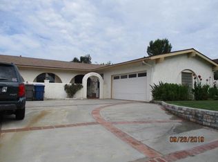 22352 Barbacoa Dr, Santa Clarita, CA 91350