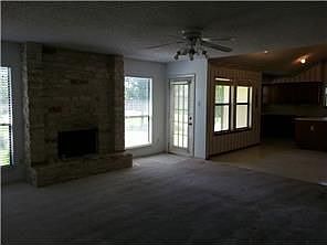 5th image of 105 Parkway Dr