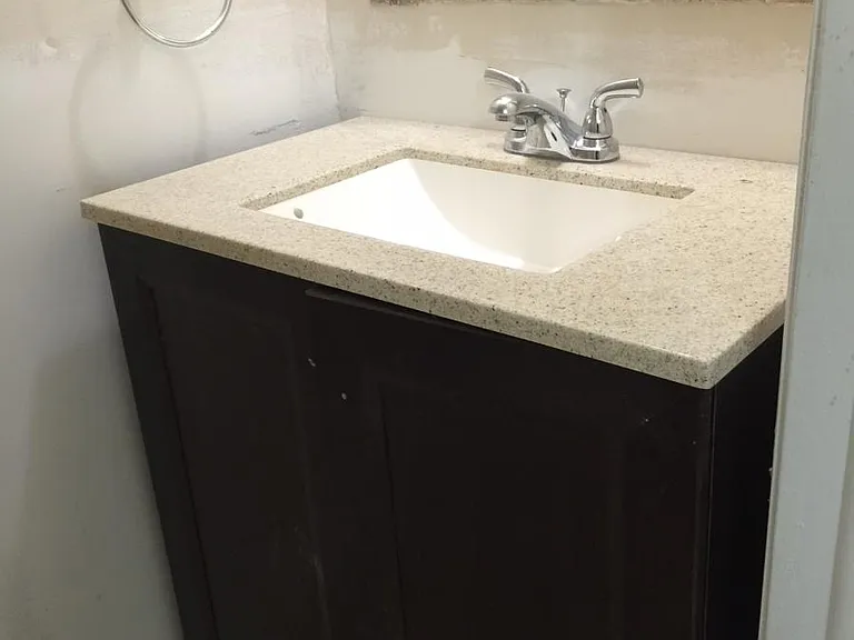 Modern HALF BATH - 1st floor (b)