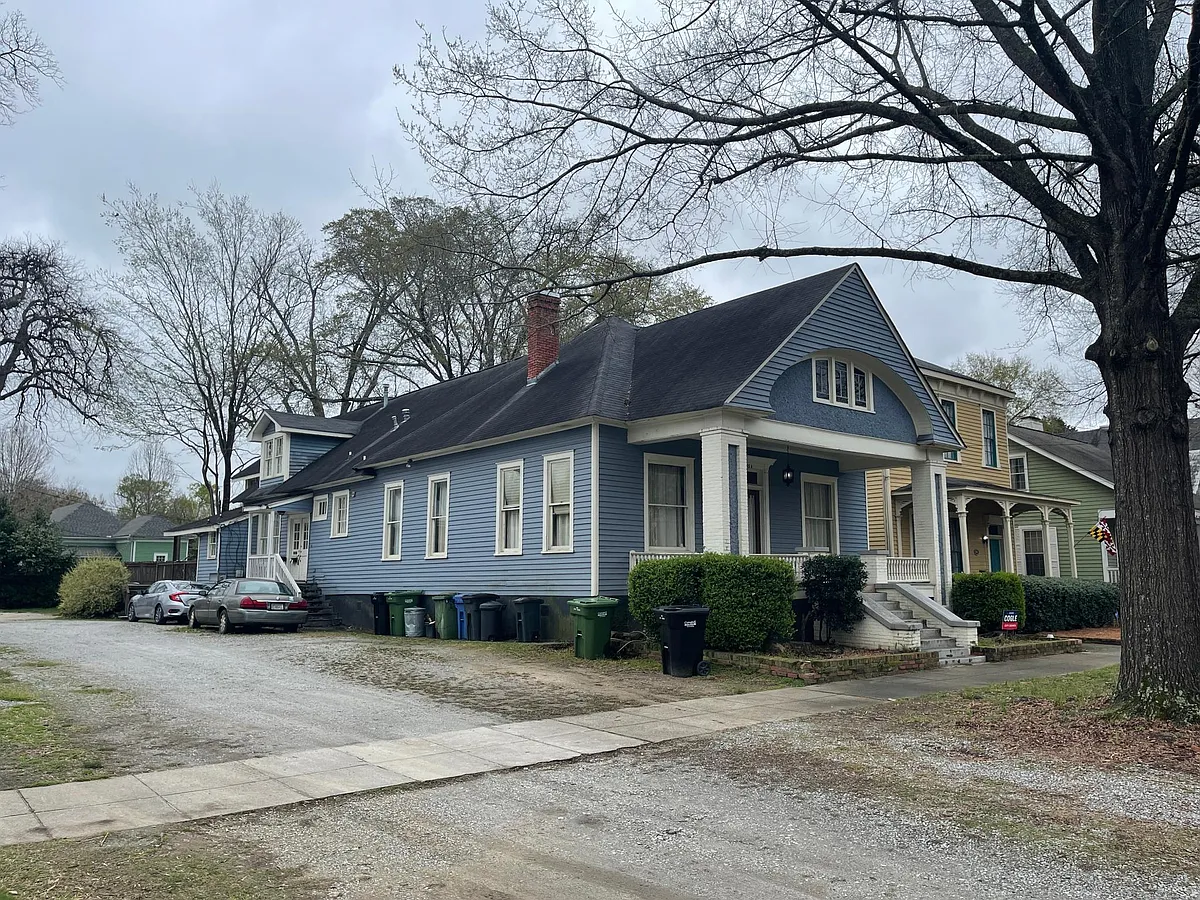 Building Photo - 730 1st Ave #A
