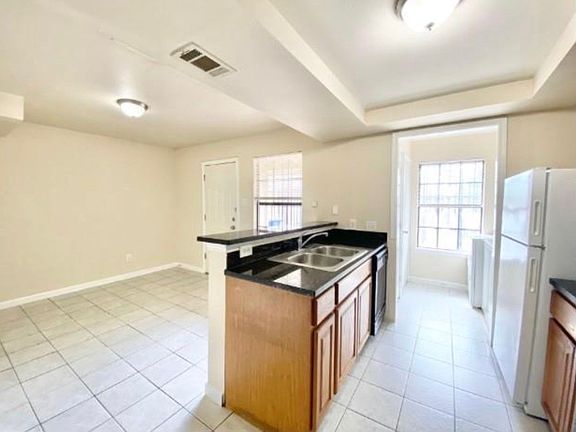 5th image of 8001 Rothington Rd APT 21-27