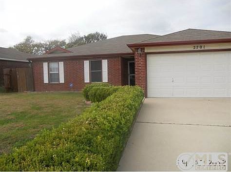 2nd image of 2701 Thoroughbred Dr