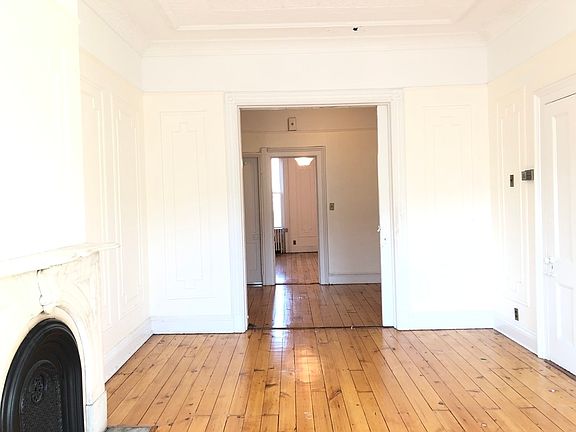 5th image of 265 Carroll St #2F