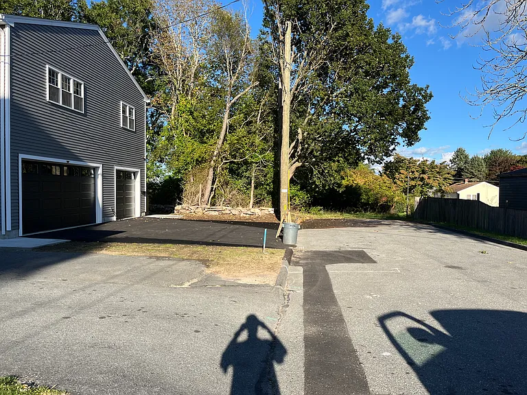 12 Lawton St #A — Photo 46