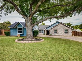 408 Sunflower St, Red Oak, TX 75154