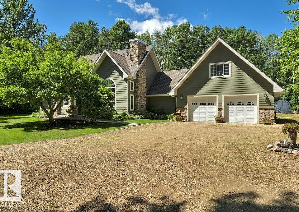 1st image of 115 Crystal Springs Dr