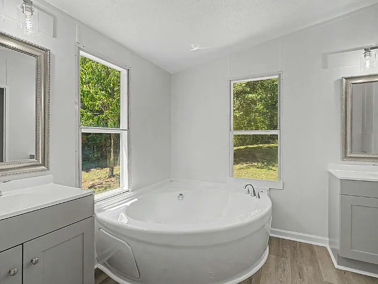 1083 Lily Pad Ln — Photo 18