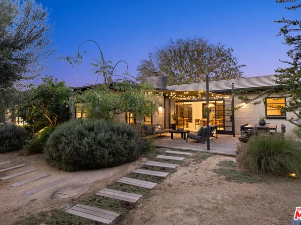 4241 Campbell Dr, Los Angeles, CA 90066