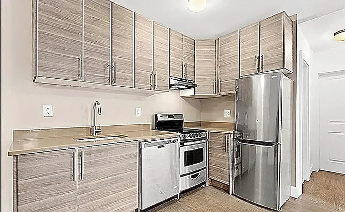 Building Photo - 435 Grand Ave #2E