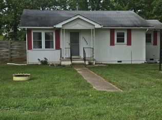 23833 Holt St, Hermitage, MO 65668