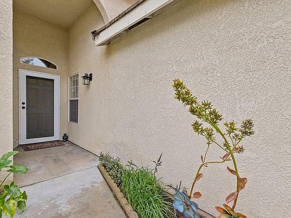 3rd image of 2523 W Babcock Court